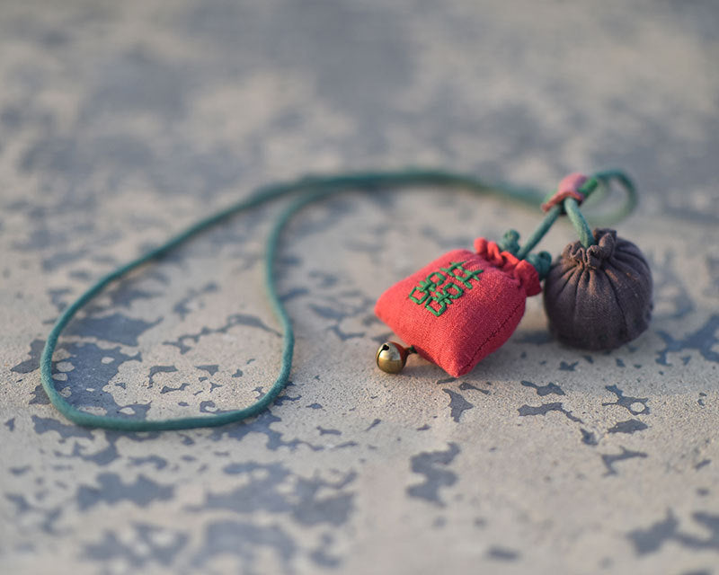 Collier vintage en pur lin fabriqué à la main