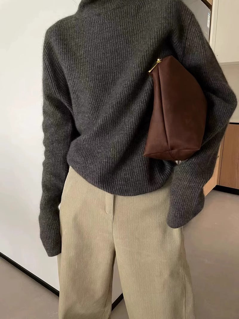 Pull col roulé en cachemire élégant