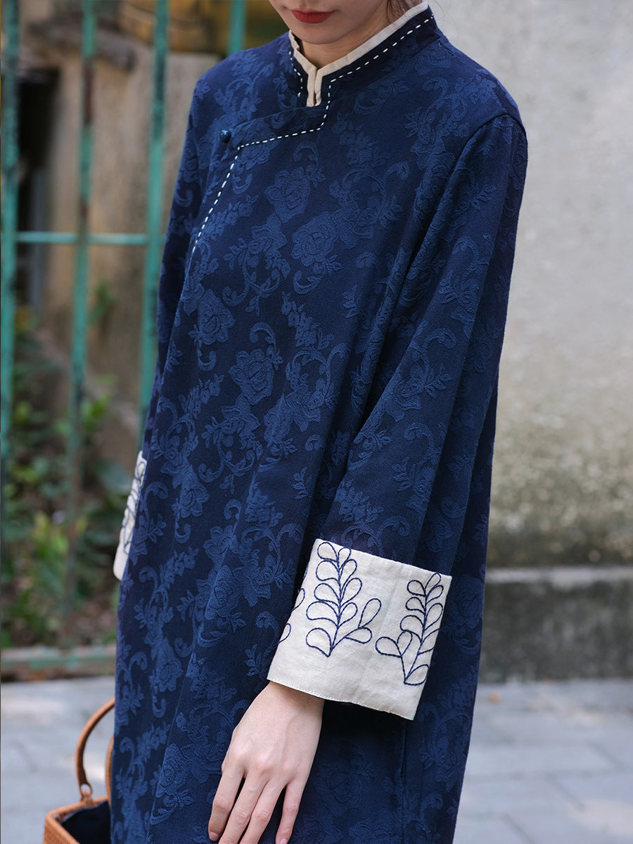Vestido túnica con bordado de eucalipto