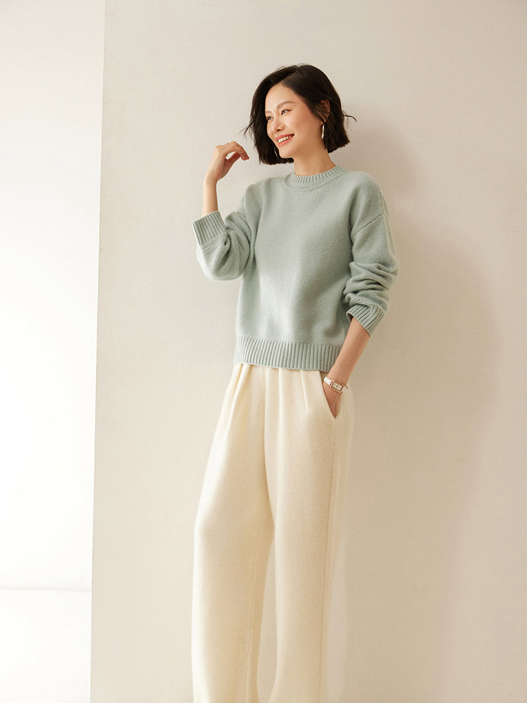 Pantalon large en laine cachemire avec détails en velours
