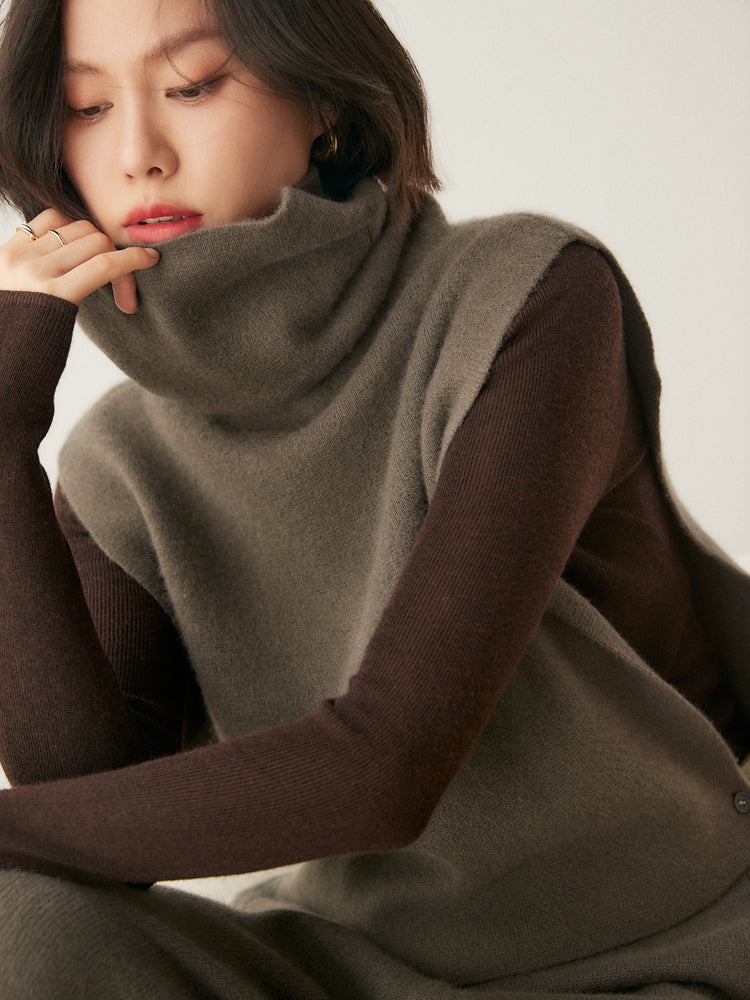Elegante blusa de punto con cuello alto