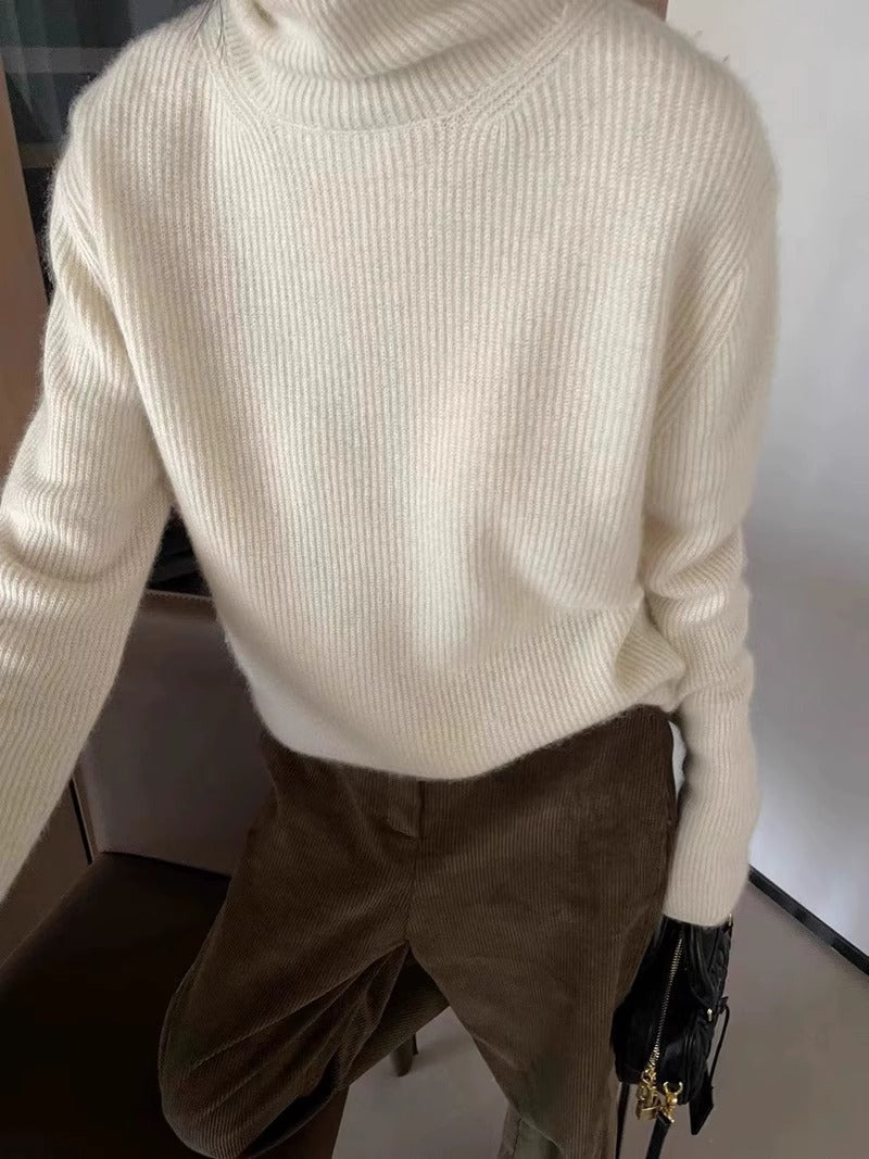 Pull col roulé en cachemire élégant
