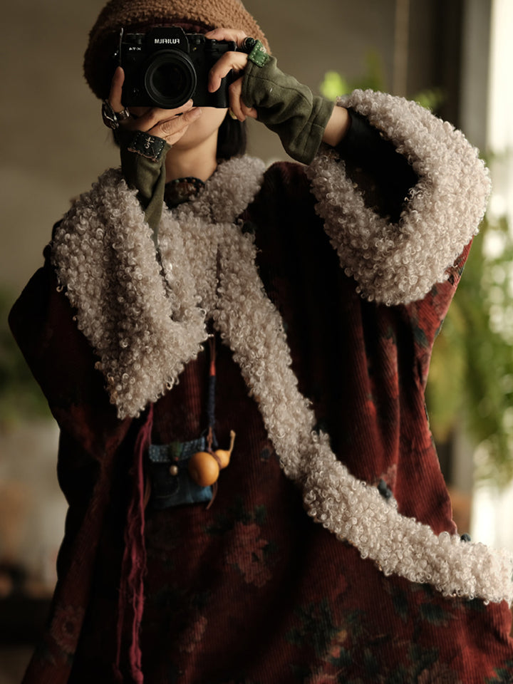 Abrigo Vintage de Algodón con Flores Rojas – Cuello Alto, Corte Holgado de Invierno