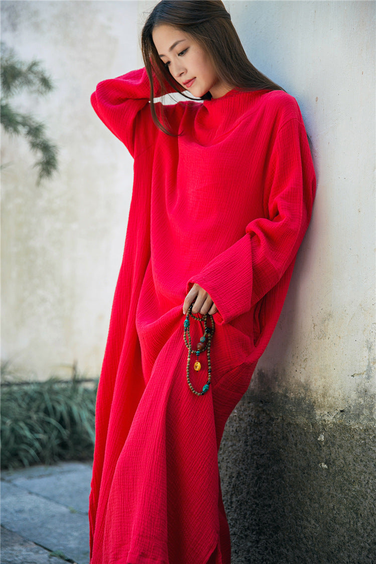 Vestido midi de lino con capucha