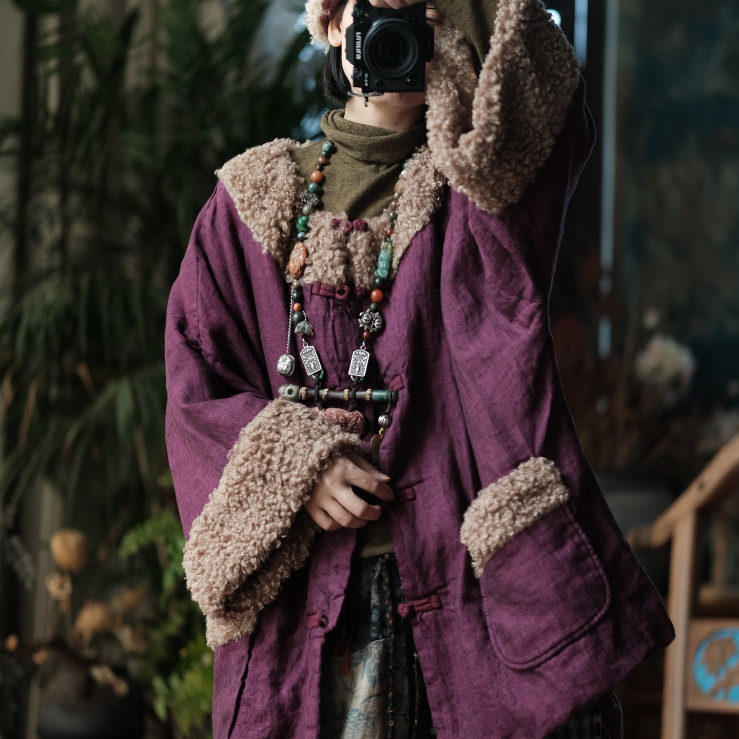 Vintage Padded Cotton Linen Jacket – Faux Fur Trim, Oversized Buttoned Coat