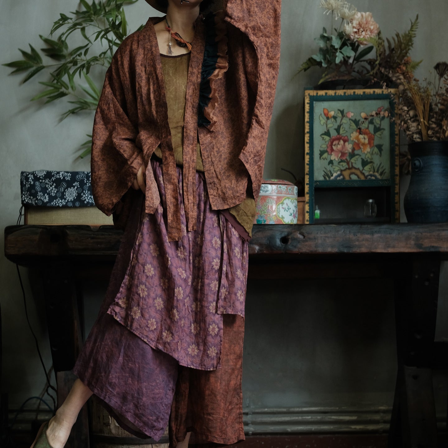 Vintage Floral Ramie Wide-Leg Trousers