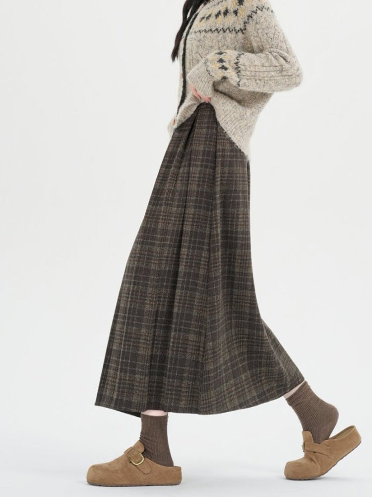 Retro Check Midi Skirt – Plaid, Pleated, Elastic Waist