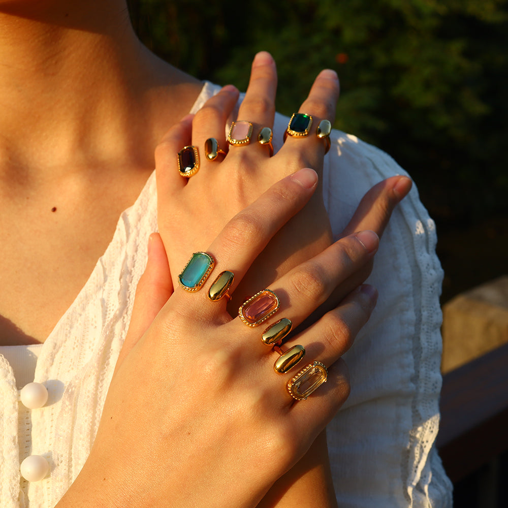 Bague vintage de luxe en zircon