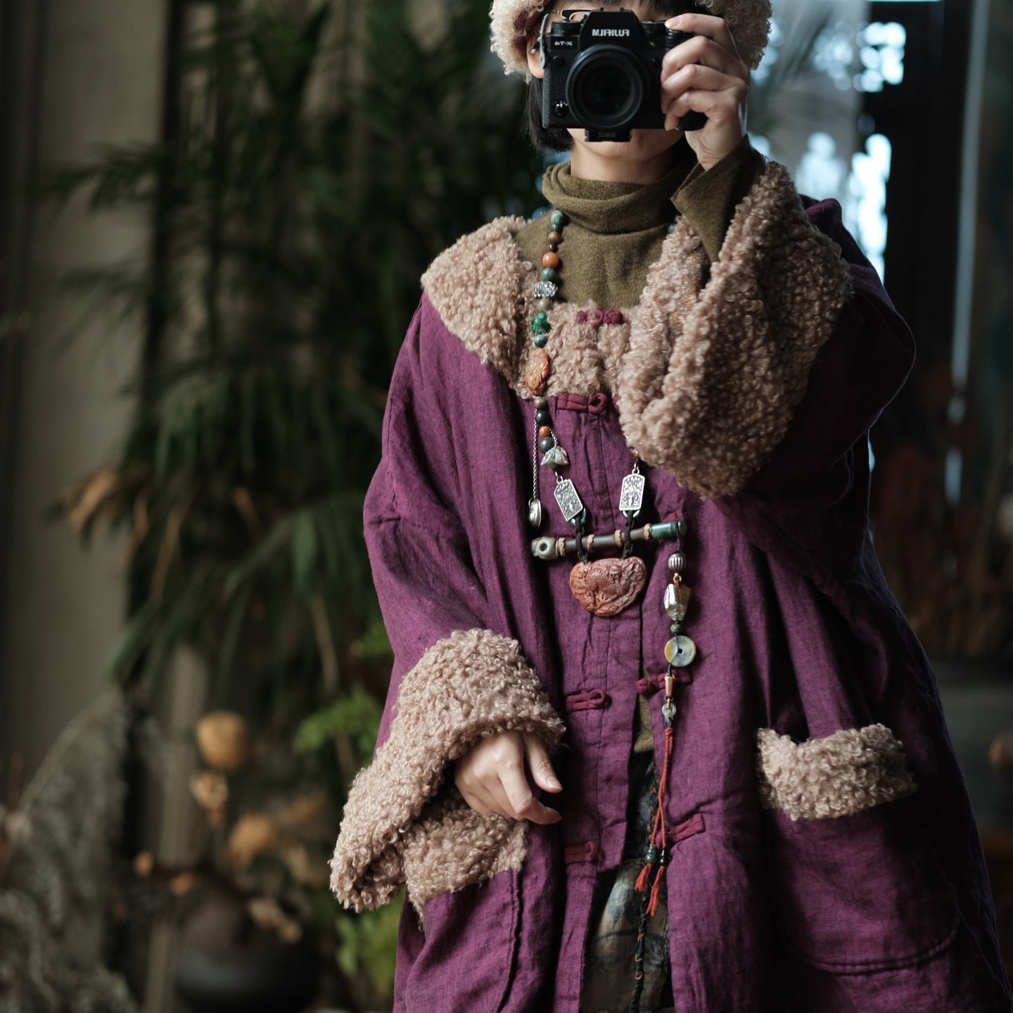 Vintage Padded Cotton Linen Jacket – Faux Fur Trim, Oversized Buttoned Coat