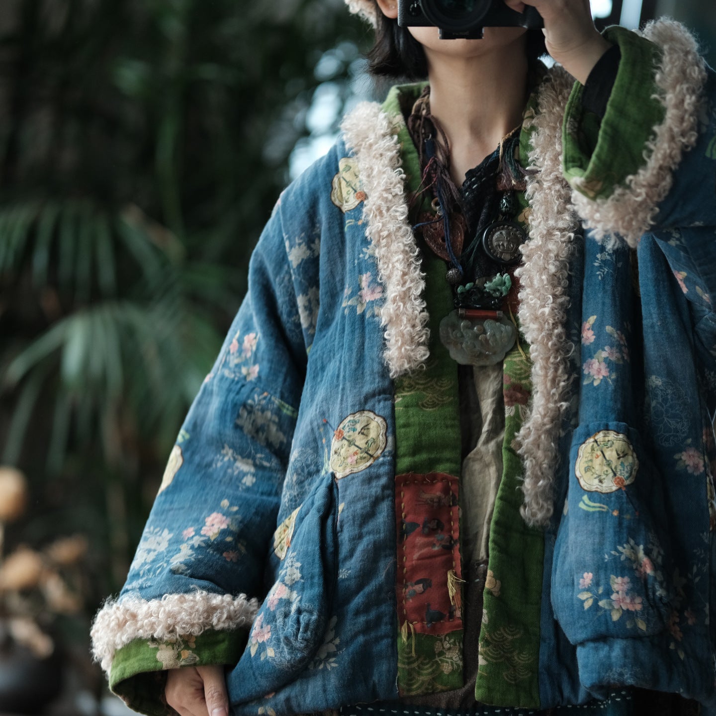 Vintage Winter Reversible Patchwork Cotton Linen Jacket – Floral Print, Lamb Fleece Trim Parka