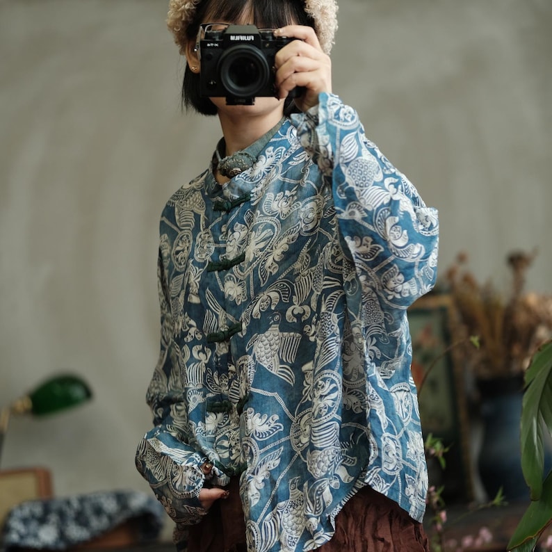 Indigo Porcelain Ramie Blouse – view 4