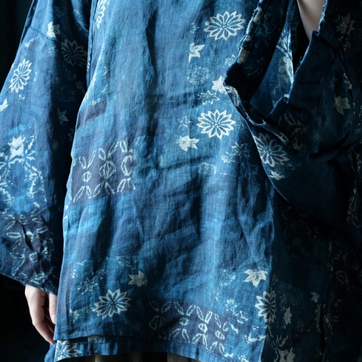 Indigo Reverie Floral Ramie Blouse – botanical pattern